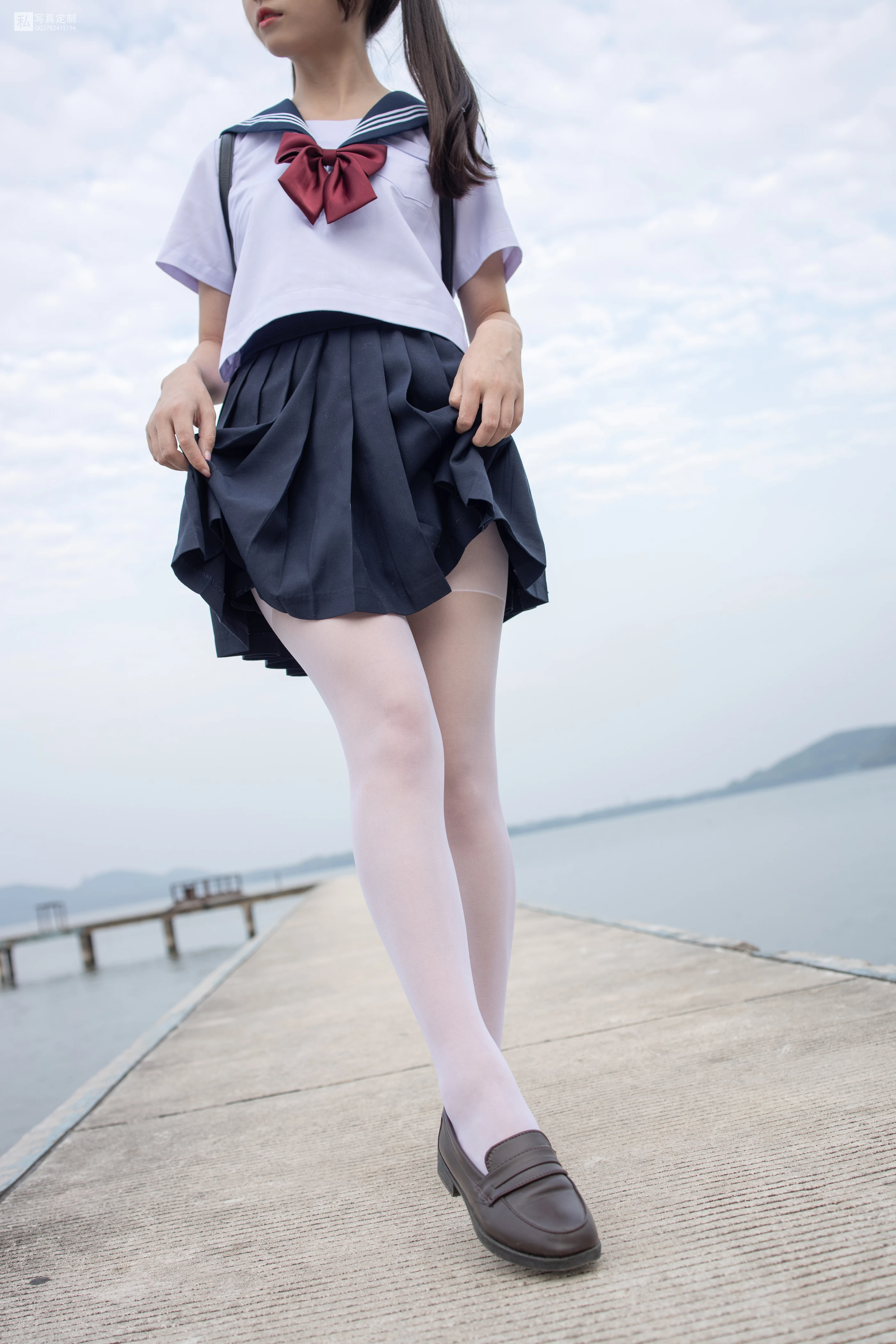 森萝财团 JKFUN-028 抑郁湖边与绝望天台 15D白丝 默陌 [58P 2V]插图5